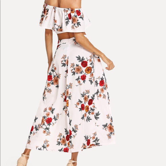 Floral Print Crop Top w side Slit Skirt NWOT - Picture 2 of 4